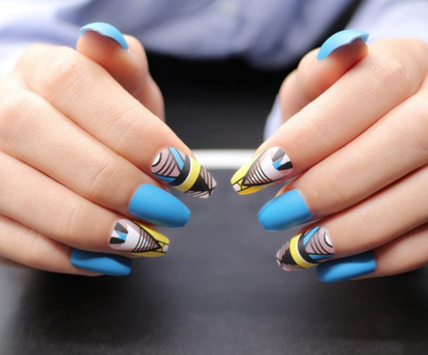 24 fake Color Printed Nails